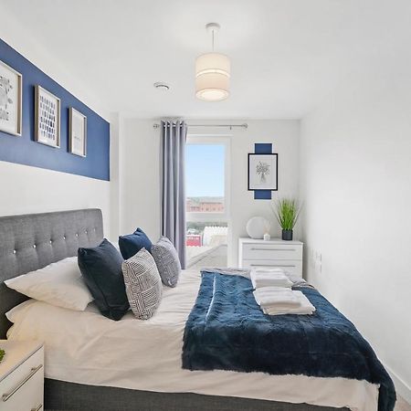 Stunning 2 Bedroom Apartment Лидс Экстерьер фото